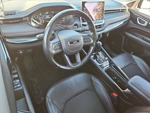 Used 2022 Jeep Compass Trailhawk w/ Sun and Sound Group AWD/4WD image 10