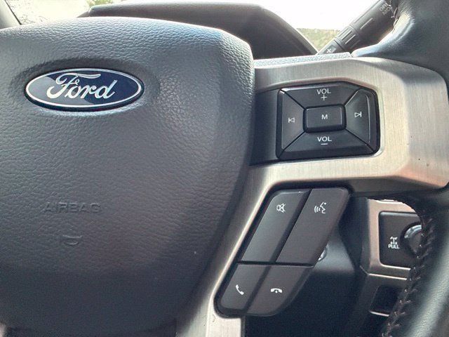 Used 2022 Ford F350 Platinum w/ Tremor Off-Road Package AWD/4WD image 26