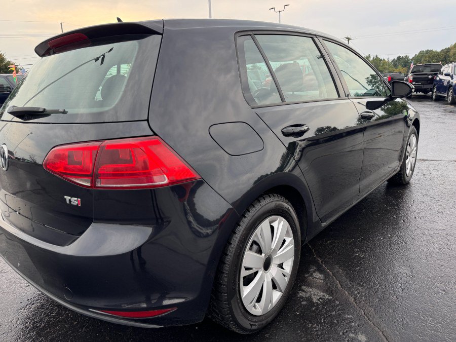 Used 2015 Volkswagen Golf S FWD image 11