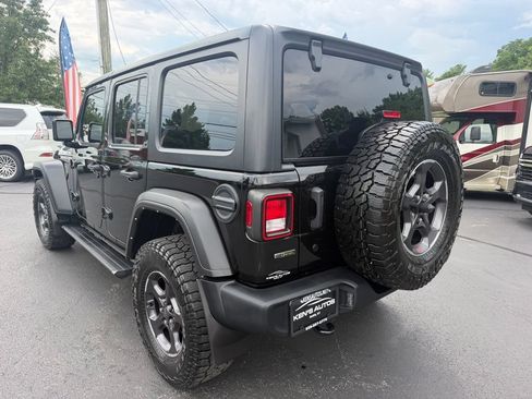 Used 2022 Jeep Wrangler Unlimited Sport AWD/4WD image 7