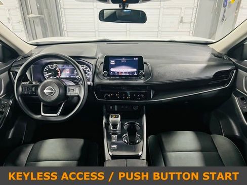 Used 2024 Nissan Rogue S FWD image 4