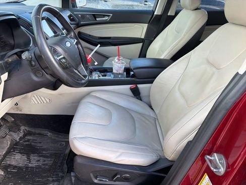 Used 2019 Ford Edge Titanium w/ Cold Weather Package image 4