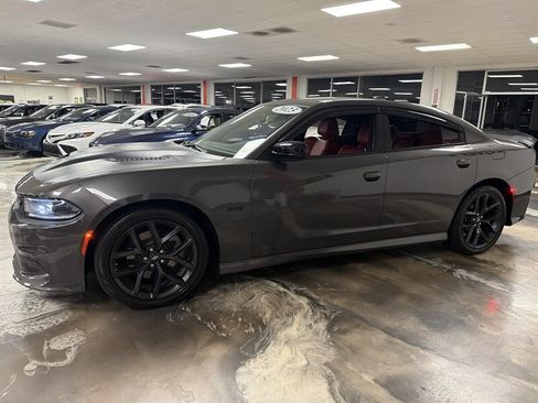 Used 2023 Dodge Charger R/T w/ Blacktop Package RWD image 5