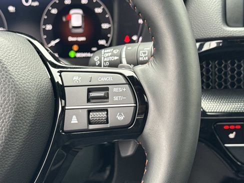 Used 2026 Honda CR-V Sport Touring image 8