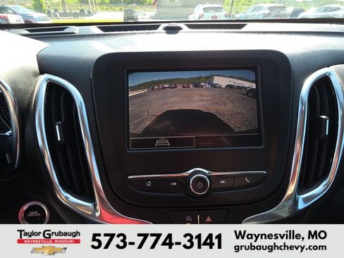 Used 2024 Chevrolet Equinox LT FWD image 22