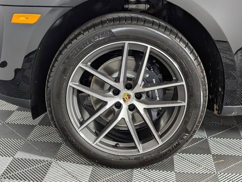 New 2026 Porsche Macan image 11
