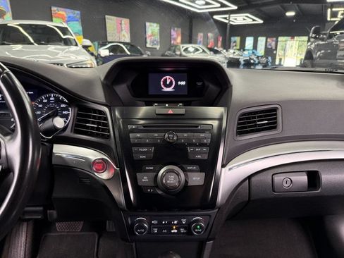 Used 2022 Acura ILX FWD image 12