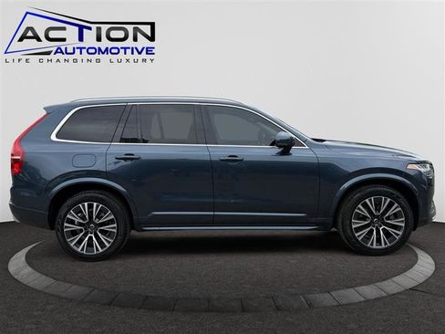 Used 2021 Volvo XC90 T6 Momentum w/ Climate Package image 9