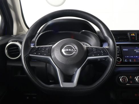 Used 2023 Nissan Versa SV image 30