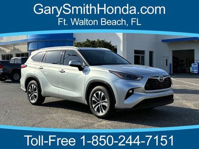 Used 2022 Toyota Highlander XLE