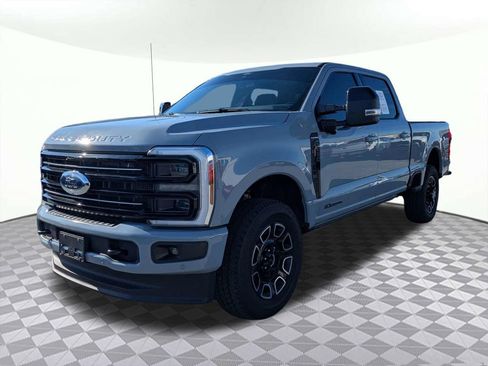 Used 2026 Ford F250 Platinum AWD/4WD image 7