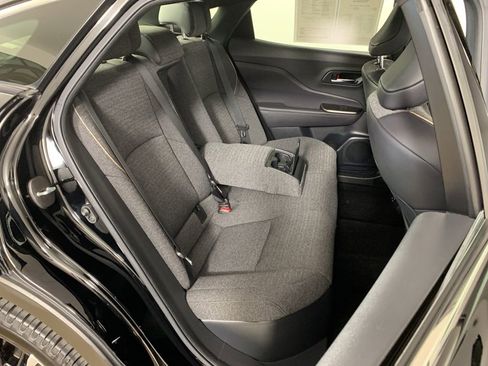 Used 2023 Toyota Crown AWD/4WD image 33