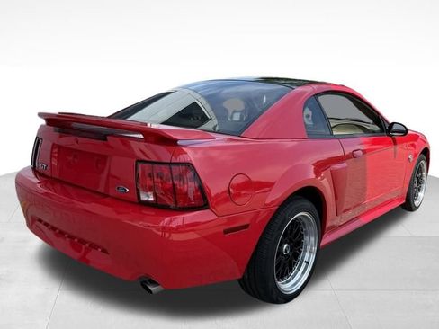 Used 2004 Ford Mustang GT RWD image 7
