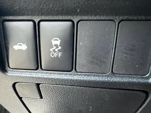 Used 2015 Toyota Avalon XLE image 20