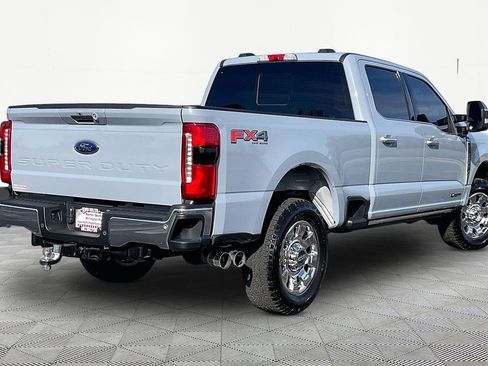 Used 2024 Ford F250 Lariat w/ Lariat Ultimate Package image 11