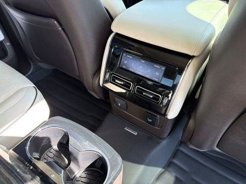 Used 2021 Lincoln Aviator Black Label w/ Class IV Trailer Tow Package AWD/4WD image 28