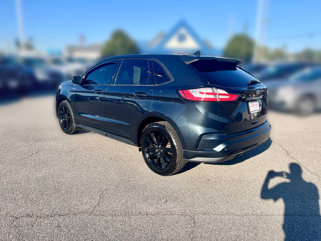 Used 2022 Ford Edge ST-Line AWD/4WD image 4