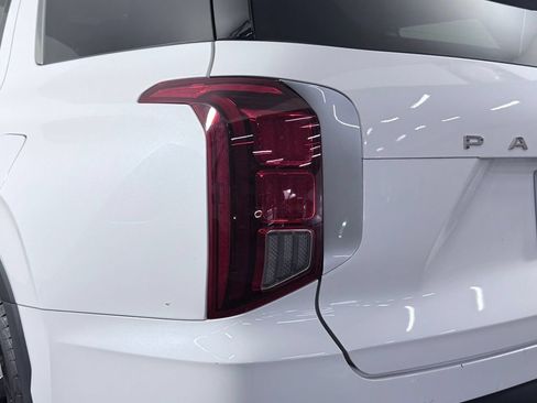 Used 2022 Hyundai Palisade SEL w/ 8P Bench Seat Package FWD image 9