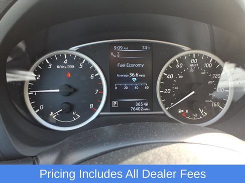 Used 2018 Nissan Sentra SR w/ Premium Package (P02) FWD image 10
