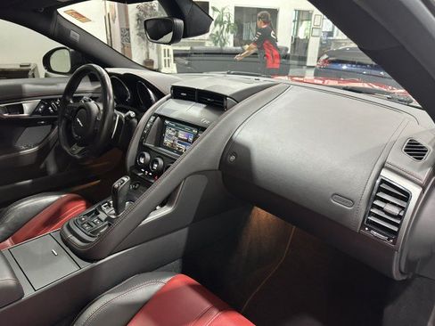 Used 2016 Jaguar F-TYPE R AWD/4WD image 48