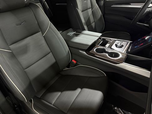 New 2026 Cadillac Escalade ESV Luxury image 56