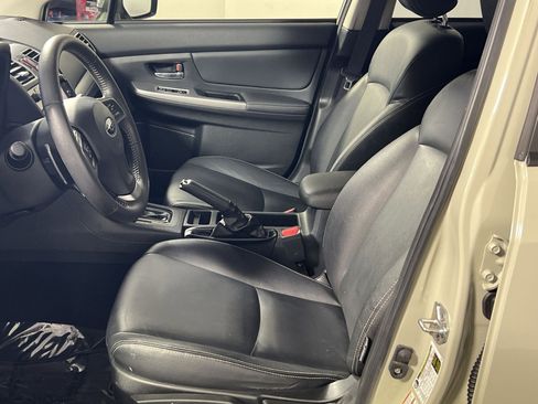 Used 2015 Subaru Crosstrek 2.0i Limited AWD/4WD image 14