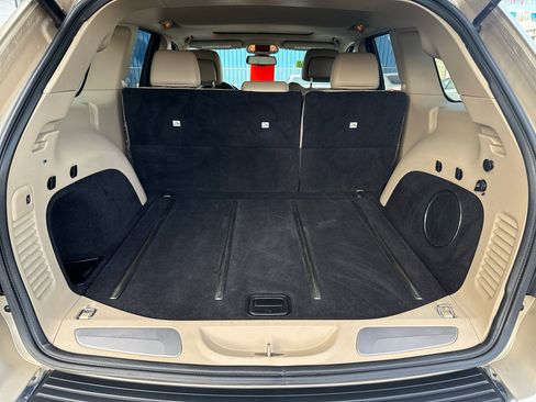Used 2014 Jeep Grand Cherokee Limited image 5