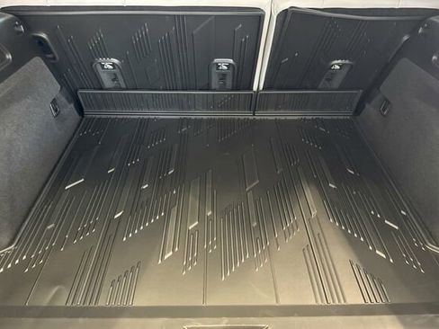 New 2026 Cadillac Lyriq Sport image 15