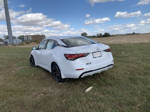 New 2025 Nissan Sentra SV w/ All-Weather Package image 7