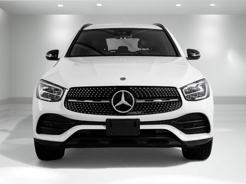 Used 2022 Mercedes-Benz GLC 300 w/ AMG Line image 6