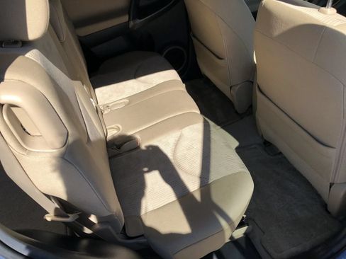 Used 2012 Toyota RAV4 4WD w/ Value Pkg image 27