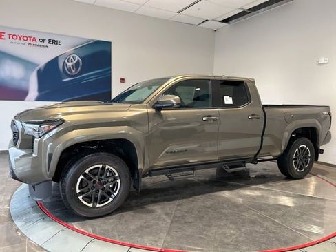 New 2026 Toyota Tacoma TRD Sport AWD/4WD image 3