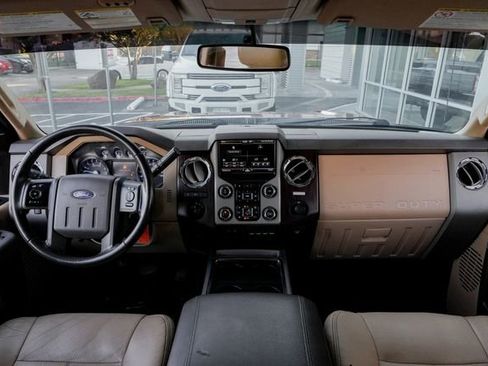 Used 2014 Ford F350 Lariat w/ Chrome Package image 45