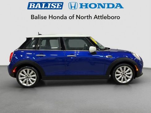 Used 2020 MINI Cooper 4-Door Hardtop image 6