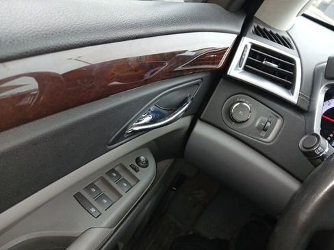 Used 2011 Cadillac SRX Performance image 31