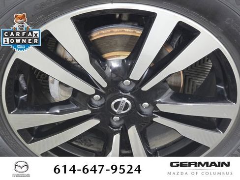 Used 2019 Nissan Kicks SR w/ SR Premium Package FWD image 13