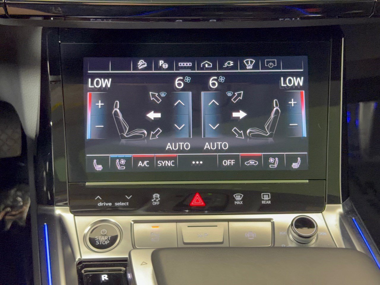 Used 2024 Audi Q8 e-tron Prestige AWD/4WD image 22
