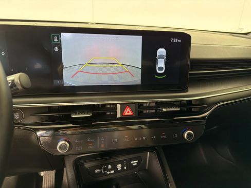 Used 2025 Kia K5 GT-Line w/ GT-Line Premium Package AWD/4WD image 18