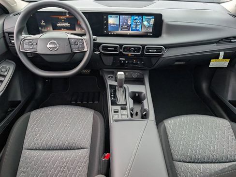 New 2026 Nissan Sentra SV FWD image 8
