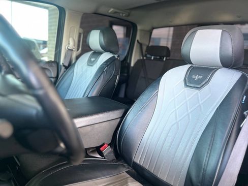 Used 2011 Chevrolet Silverado 2500 LT w/ Convenience Package image 32