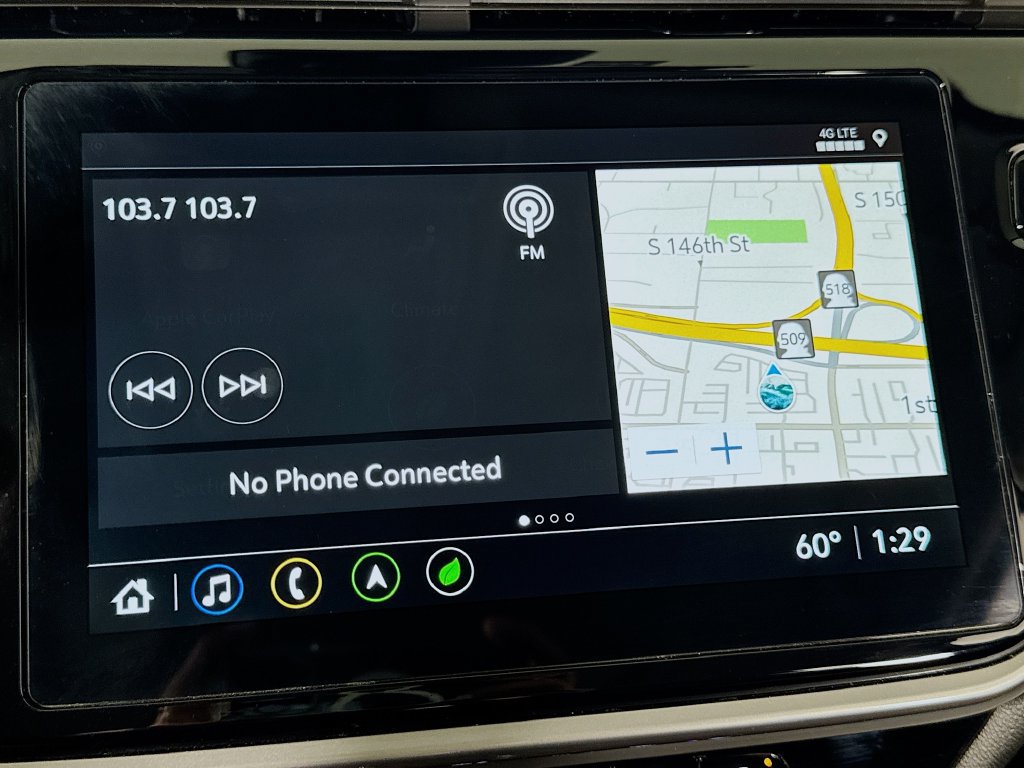 Used 2023 Chevrolet Bolt EUV Premier w/ Sun & Sound Package FWD image 34