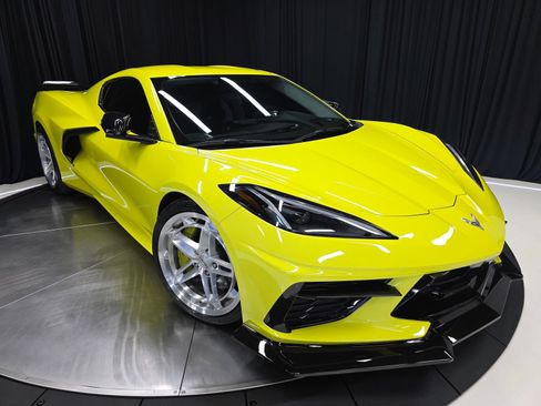 Used 2023 Chevrolet Corvette Stingray Premium Cpe w/ Z51 Performance Package RWD image 48