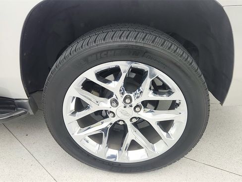 Certified 2019 Chevrolet Tahoe Premier image 32