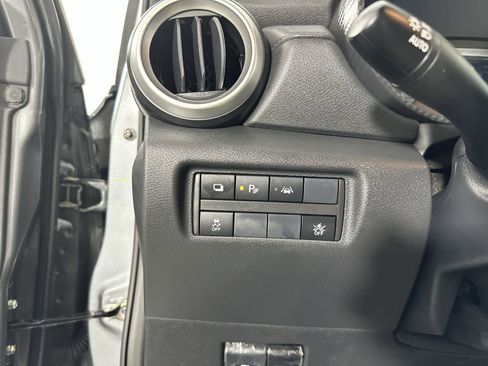 Certified 2025 Nissan Versa S w/ Trunk Package image 22