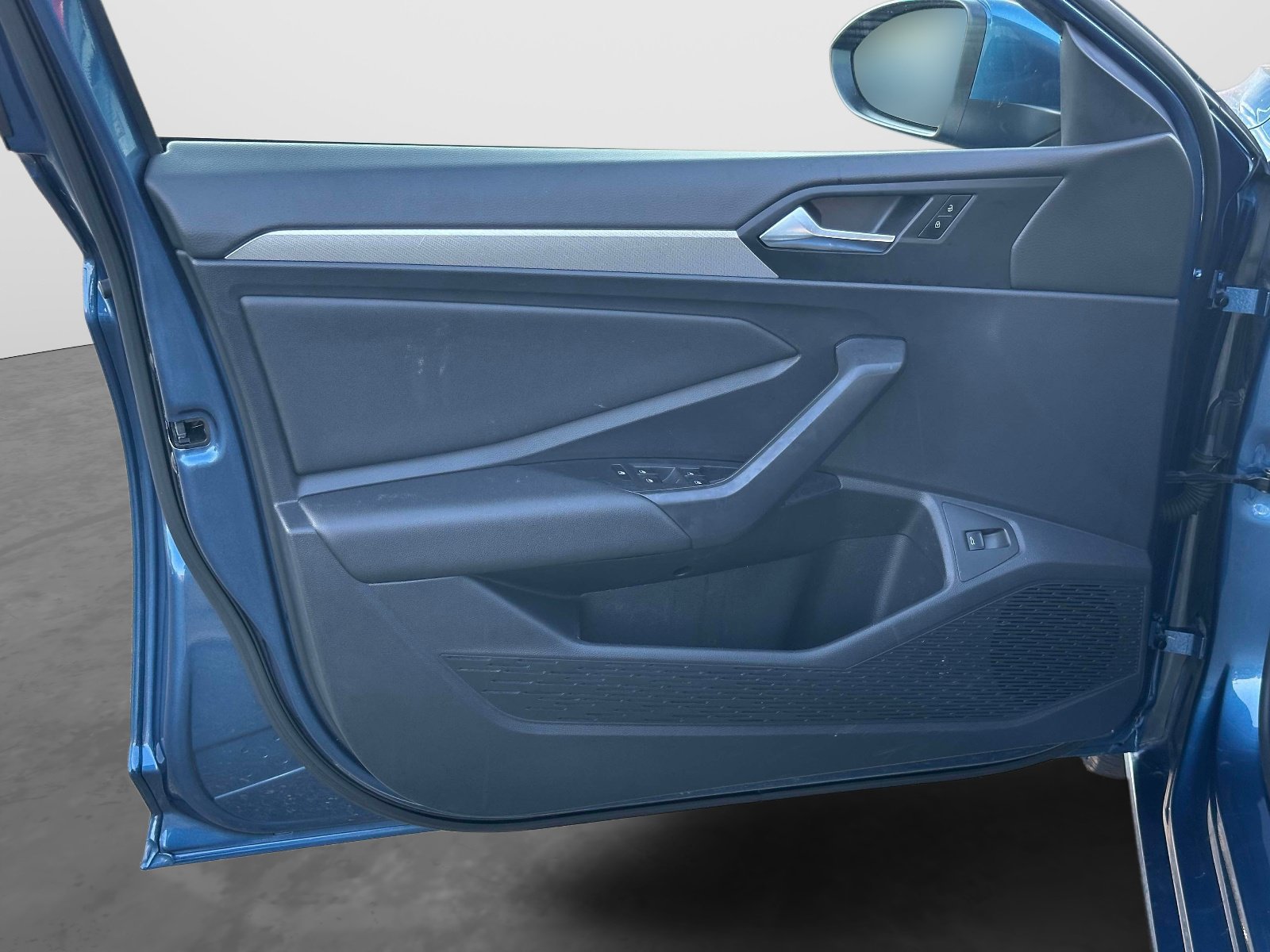 Certified 2020 Volkswagen Jetta SE FWD image 14