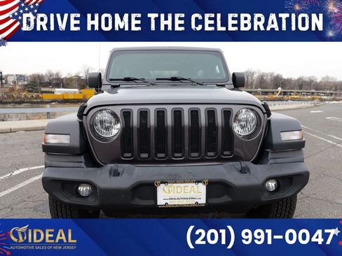 Used 2019 Jeep Wrangler Unlimited Sport S AWD/4WD image 2