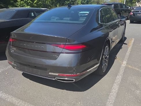 Used 2023 Genesis G90 3.5T AWD/4WD image 9