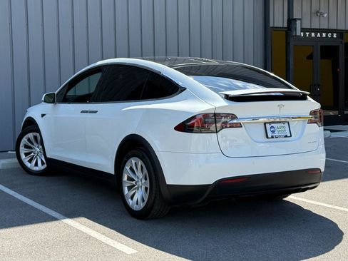 Used 2020 Tesla Model X AWD/4WD image 7