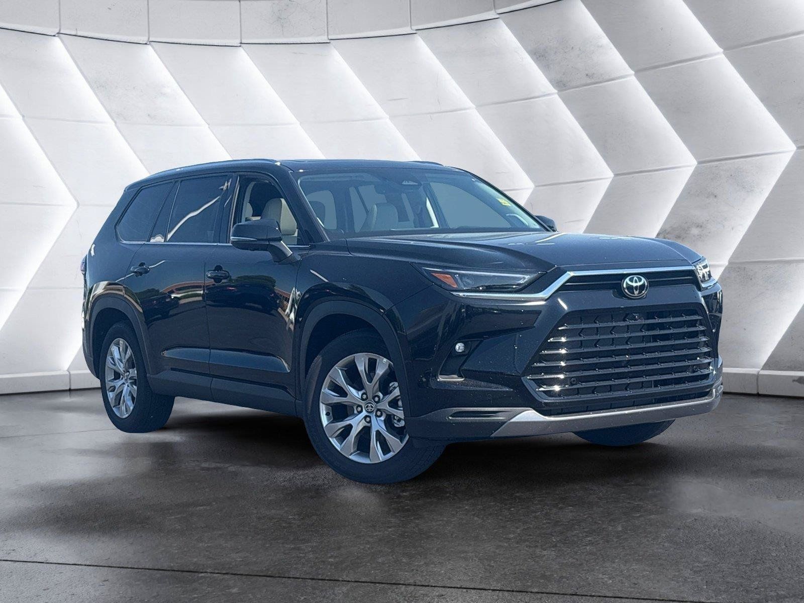 Used 2026 Toyota Grand Highlander AWD image 1