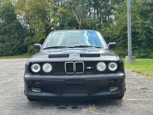 Used 1988 BMW M3 Coupe image 2